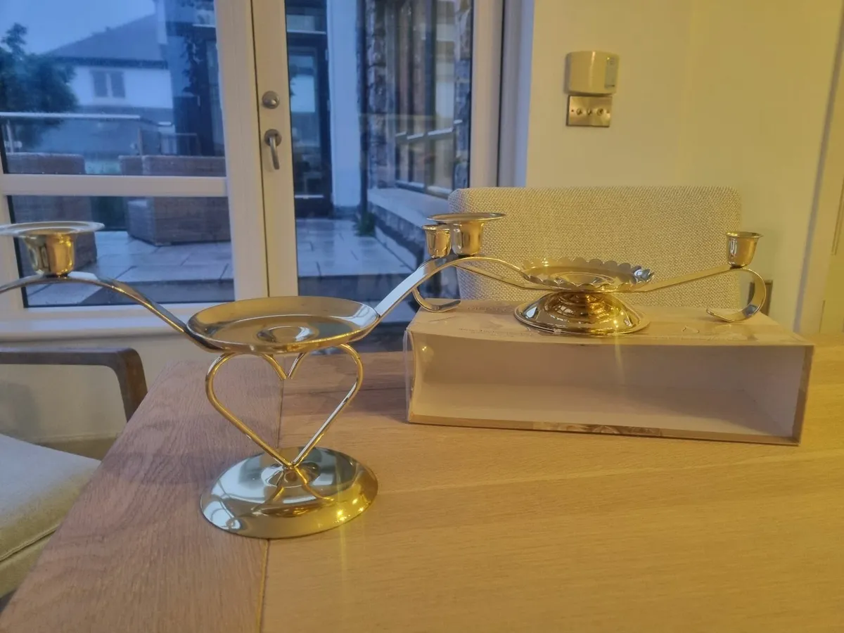 Wedding Candle Holders / Centre Piece - Image 2