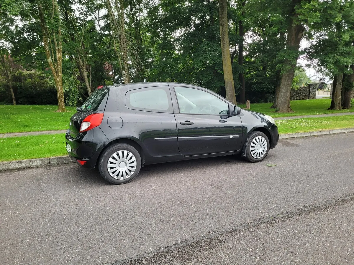 2012 RENAULT CLIO 1.1 PETROL NEW NCT 6/26. - Image 2