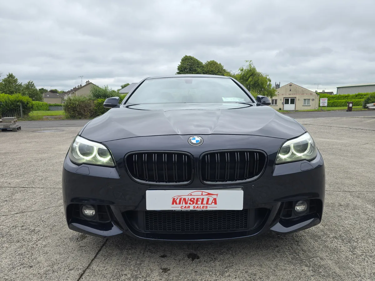 BMW 5-Series 2014 M SPORT - Image 2