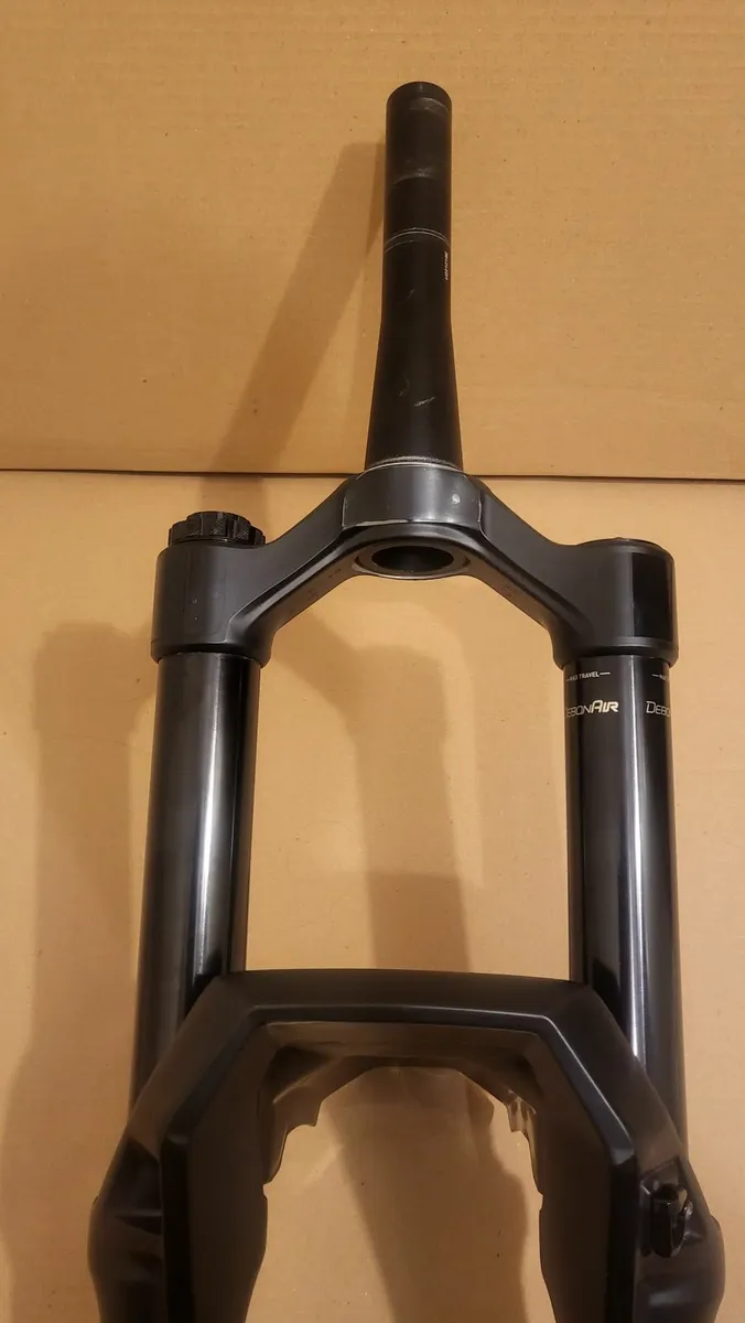 RockShox Zeb Select Plus - 170mm - 29" - Image 4