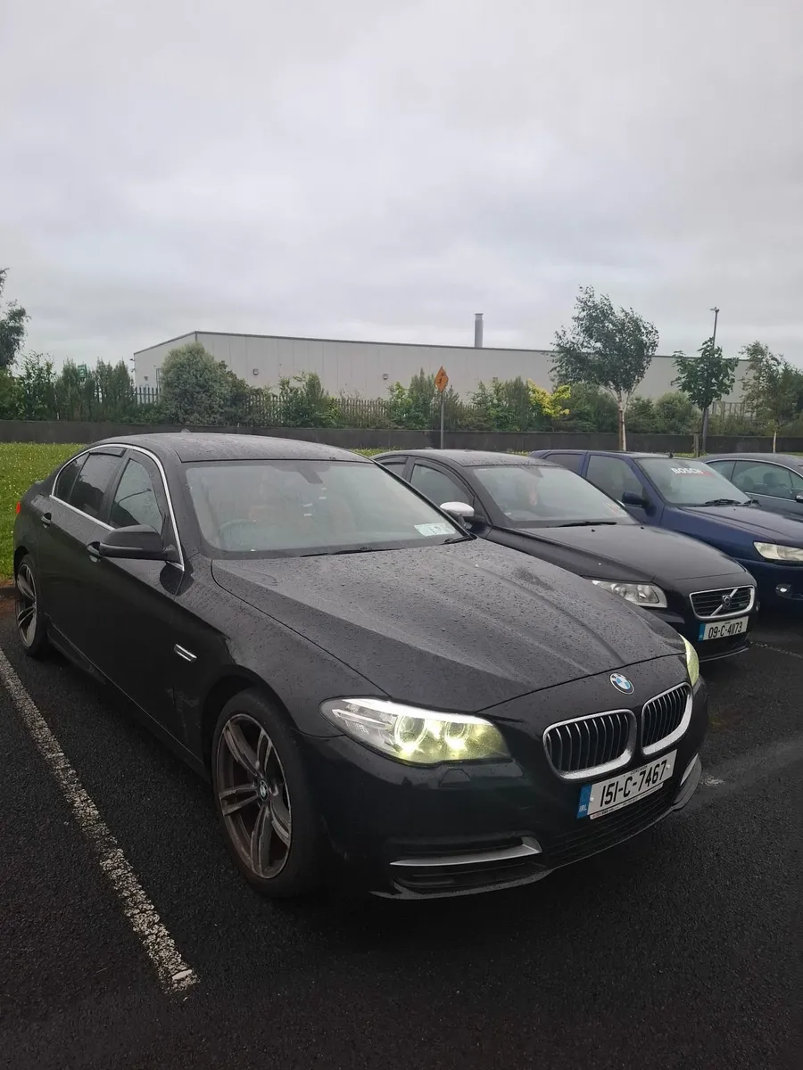 BMW 5-Series 2015 - Image 2