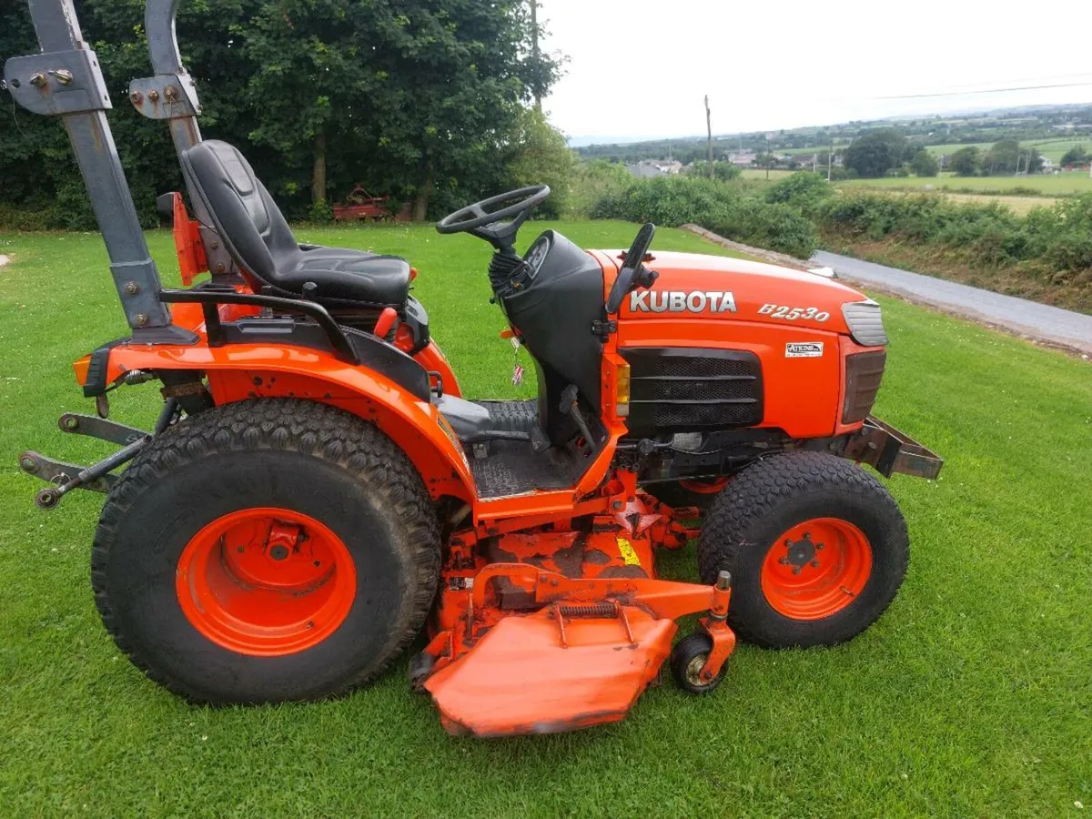 Compact Tractor - Image 3
