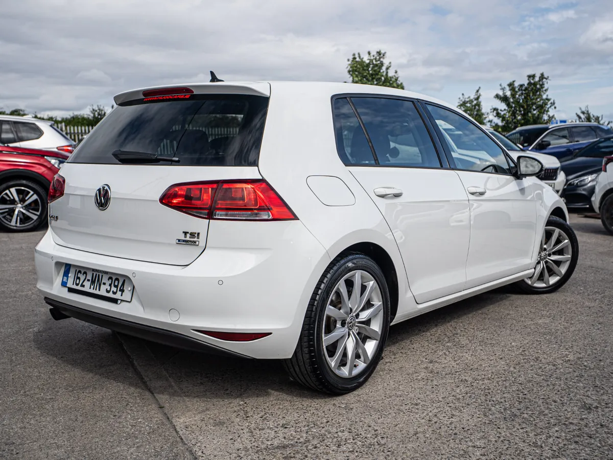 162 VW Golf 1.2tsi HIGHLINE/High spec/1yr warranty - Image 2