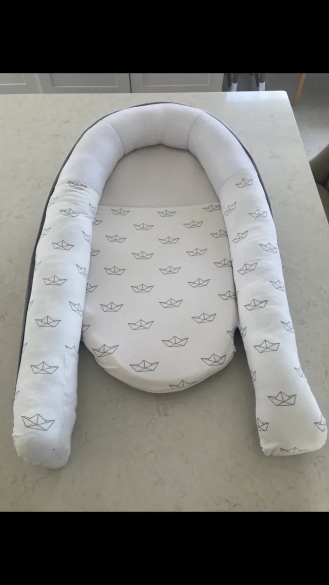 Newborn Baby Equipment - Image 2
