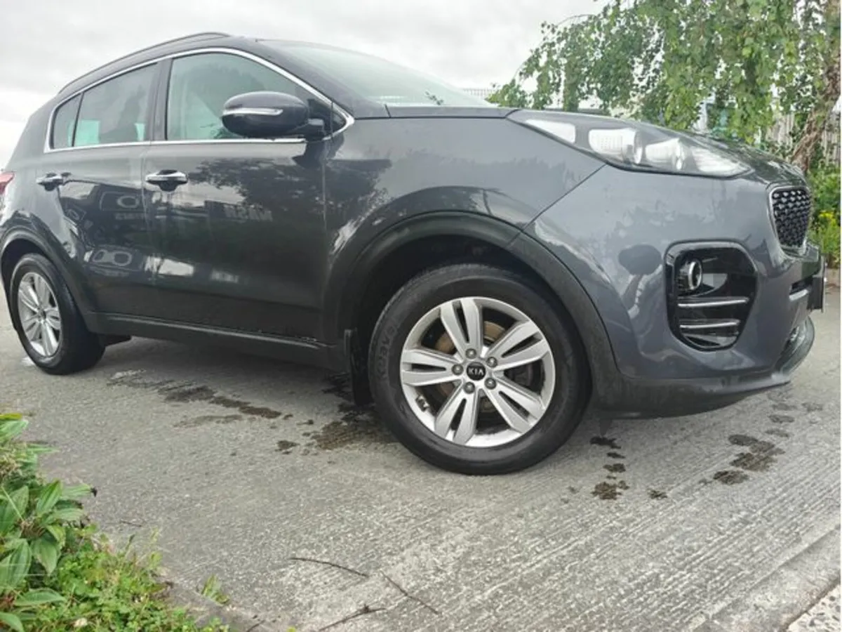 Kia Sportage EX 5DR - Image 1
