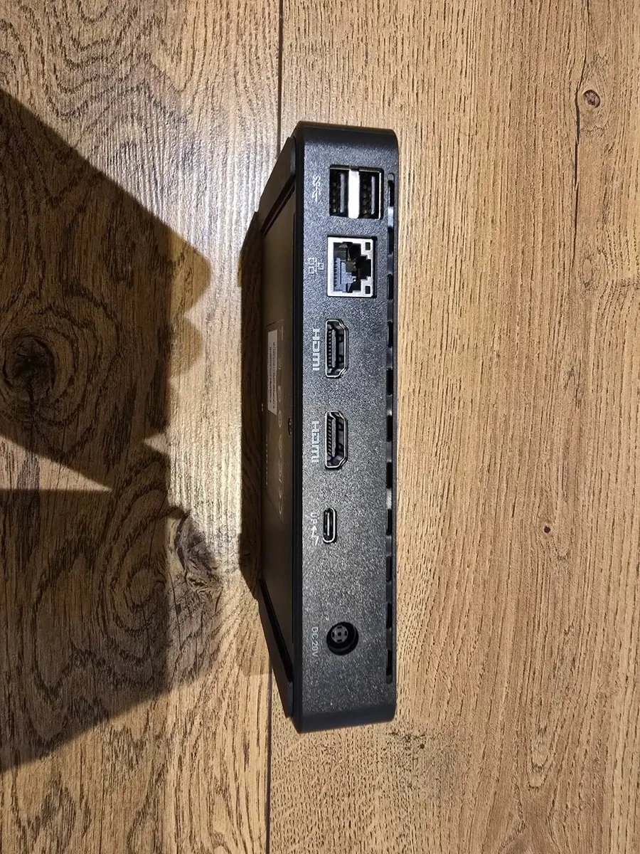 Targus USB-C Dual 4K Docking Station - Image 4