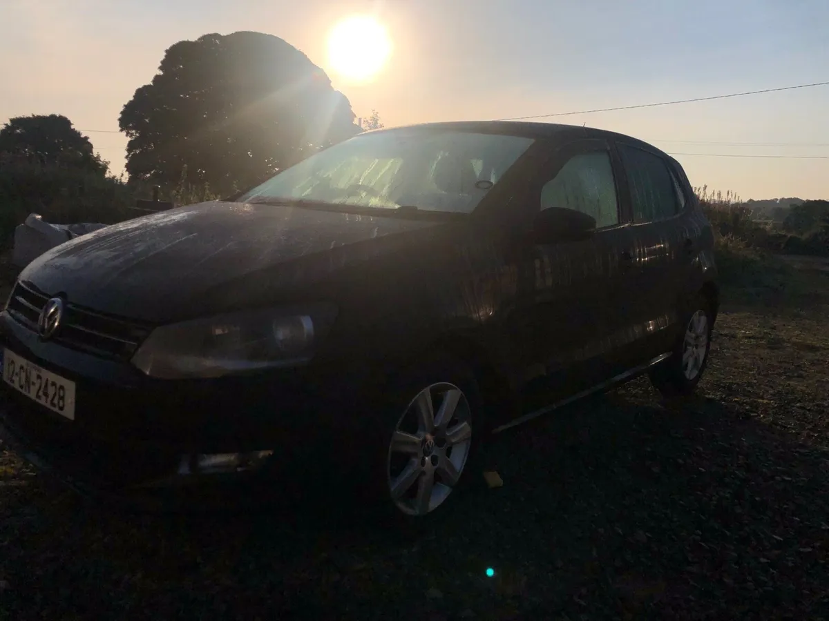 Volkswagen polo - Image 2