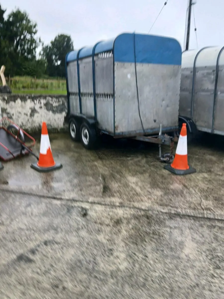 Trailers clearance due to retirement 8 in total - Image 1