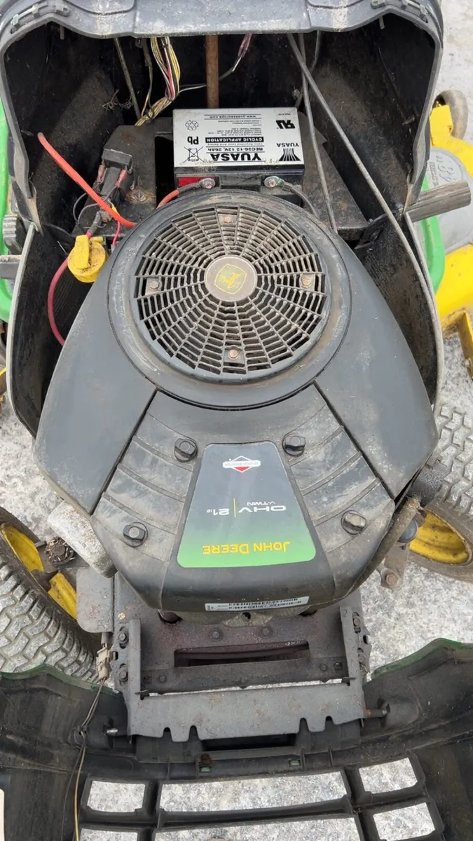John Deere ride on mower - Image 4
