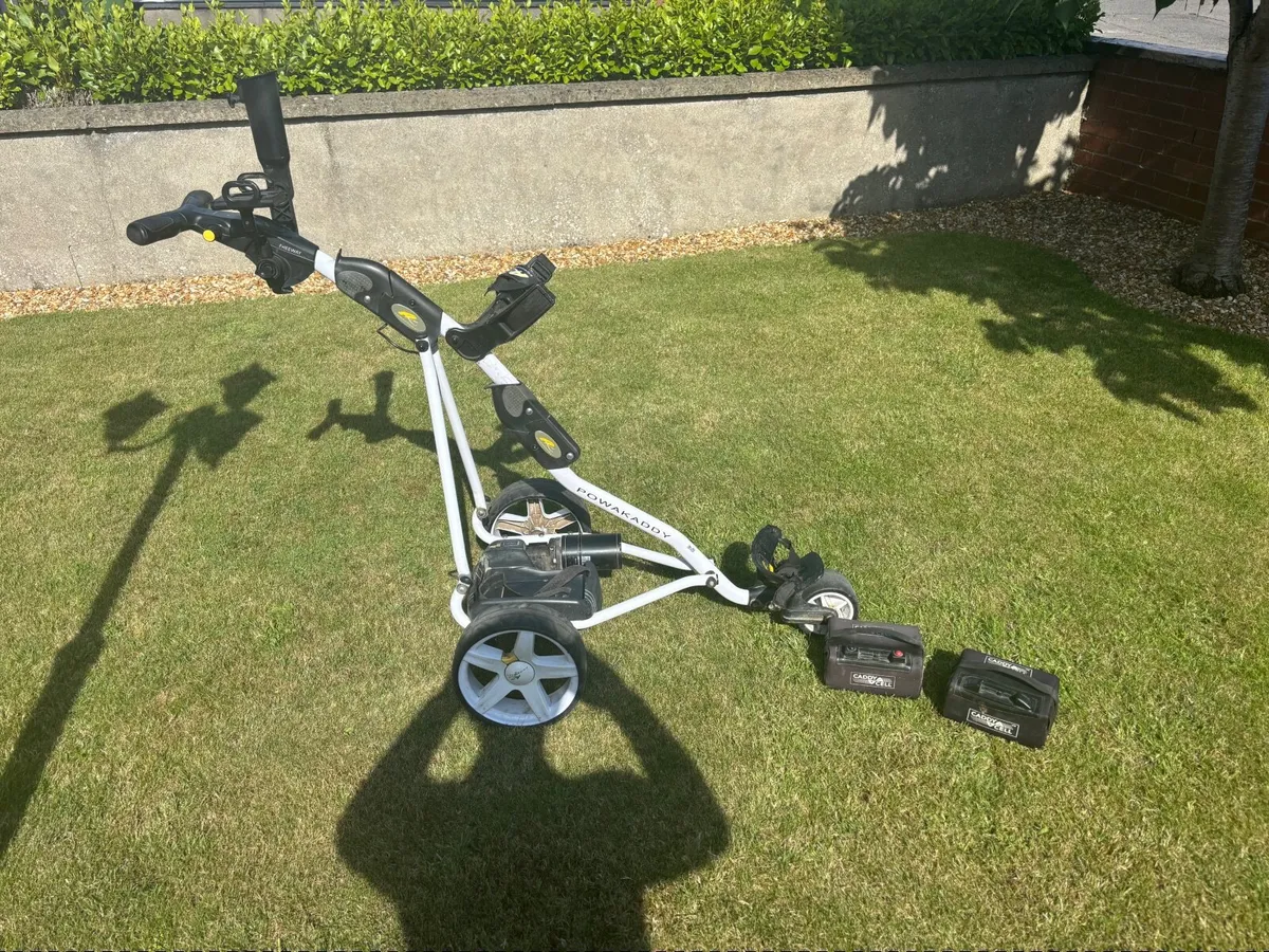 Powercaddy Electric golf trolley - Image 4