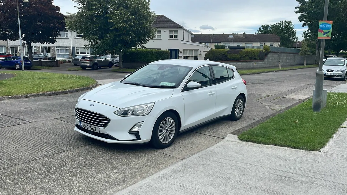 Ford Focus - Image 2