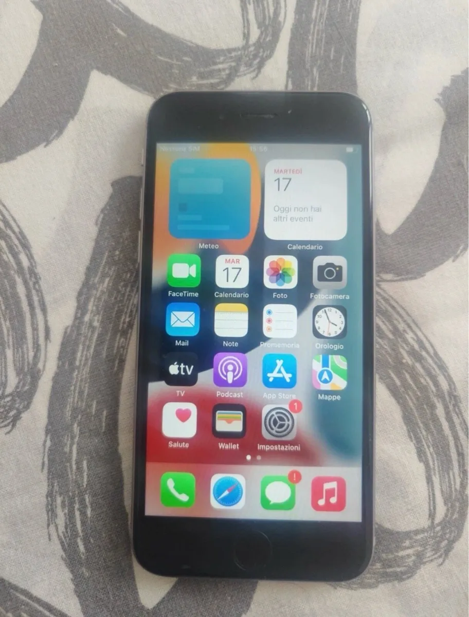 iPhone 6s unlocked  32Gb - Image 4