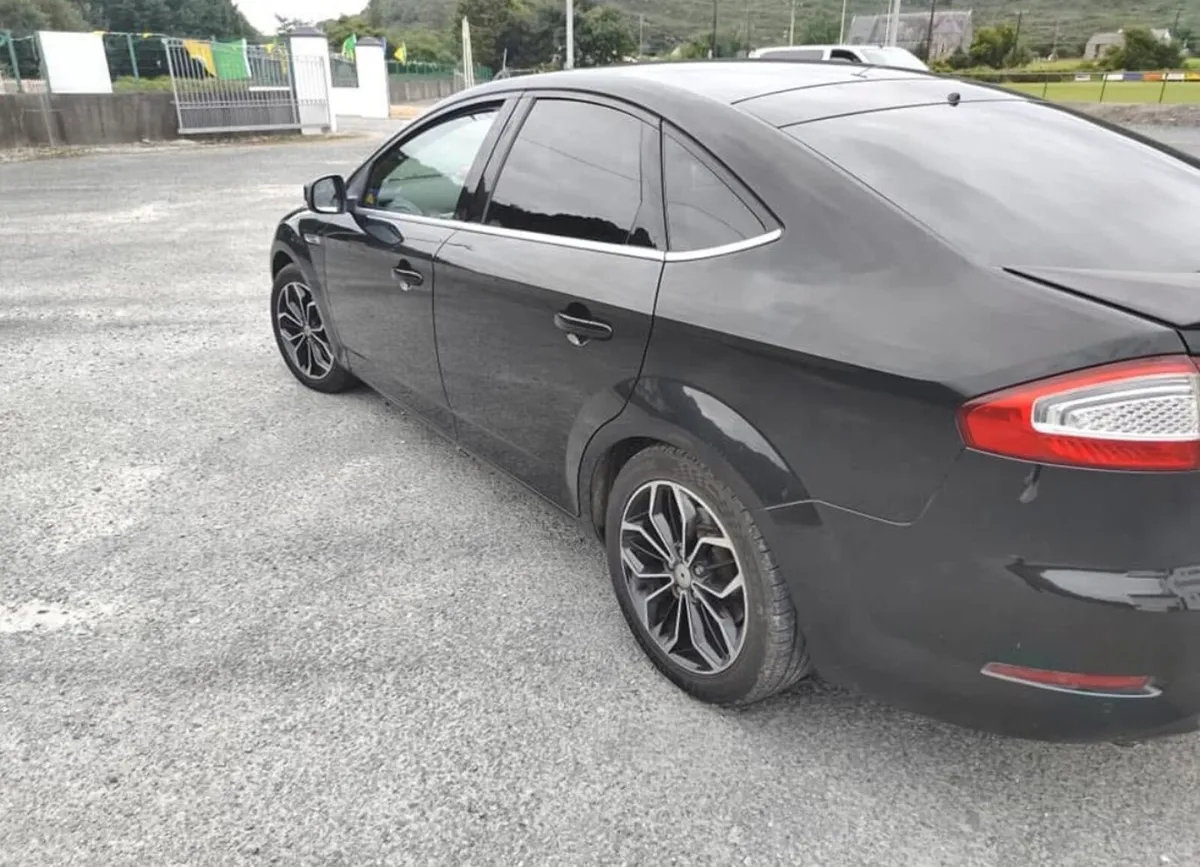132 Ford Mondeo(Read Add) - Image 3