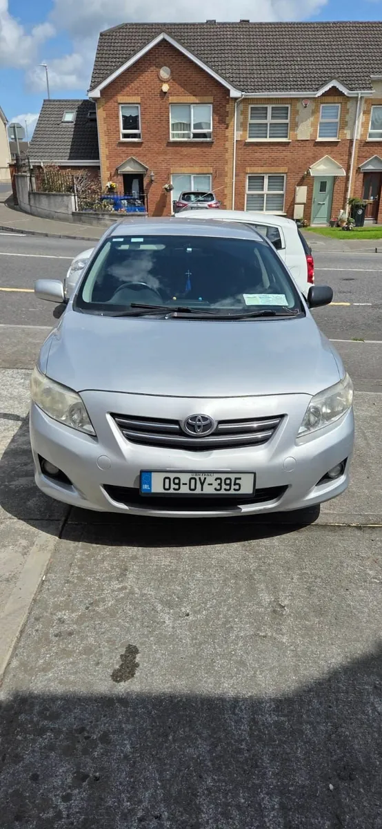 Toyota Corolla 2009 - Image 4