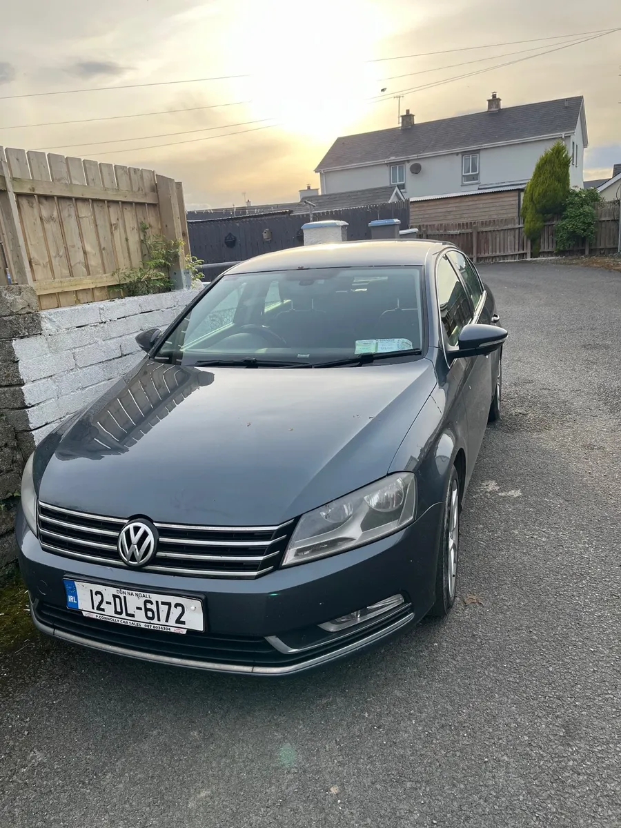 Volkswagen Passat 2012 - Image 4