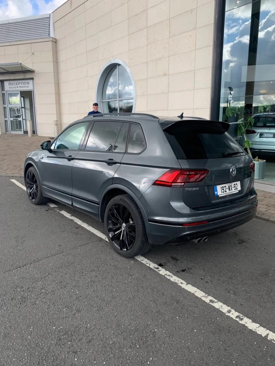 Volkswagen Tiguan R-LINE 2.0 TDI 150BHP - Image 2