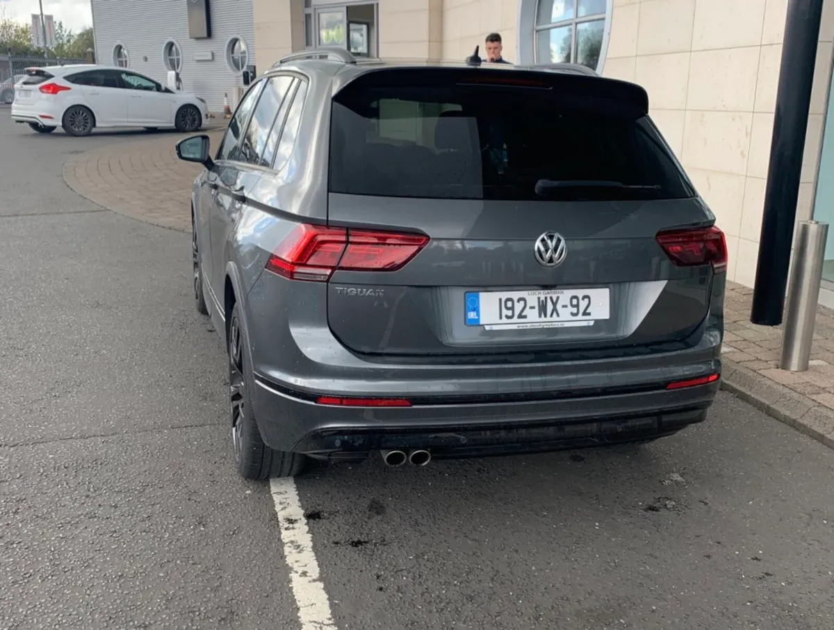 Volkswagen Tiguan R-LINE 2.0 TDI 150BHP - Image 4