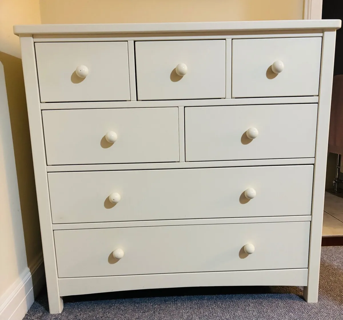 Chest of drawers - Image 1