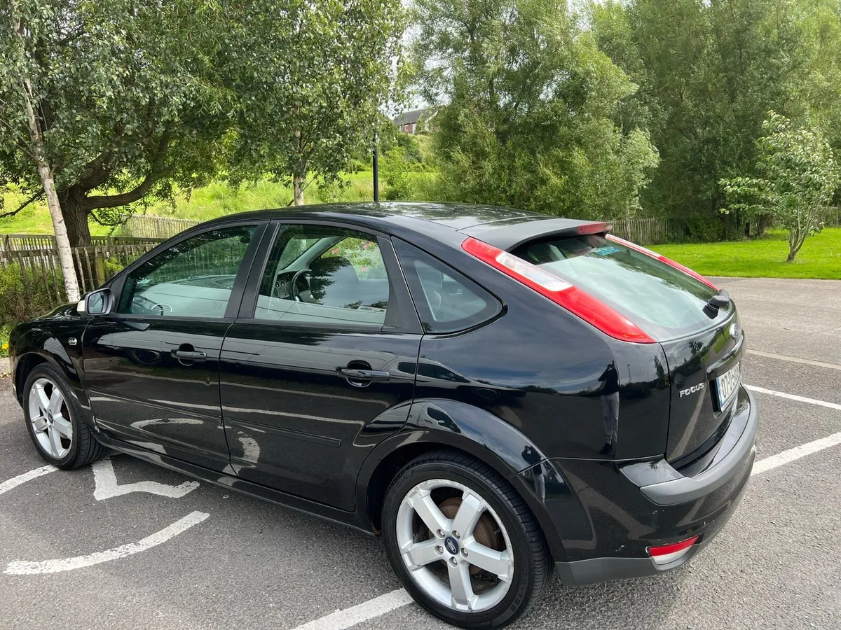 Ford Focus 1.6 petrol 115bhp - Image 3