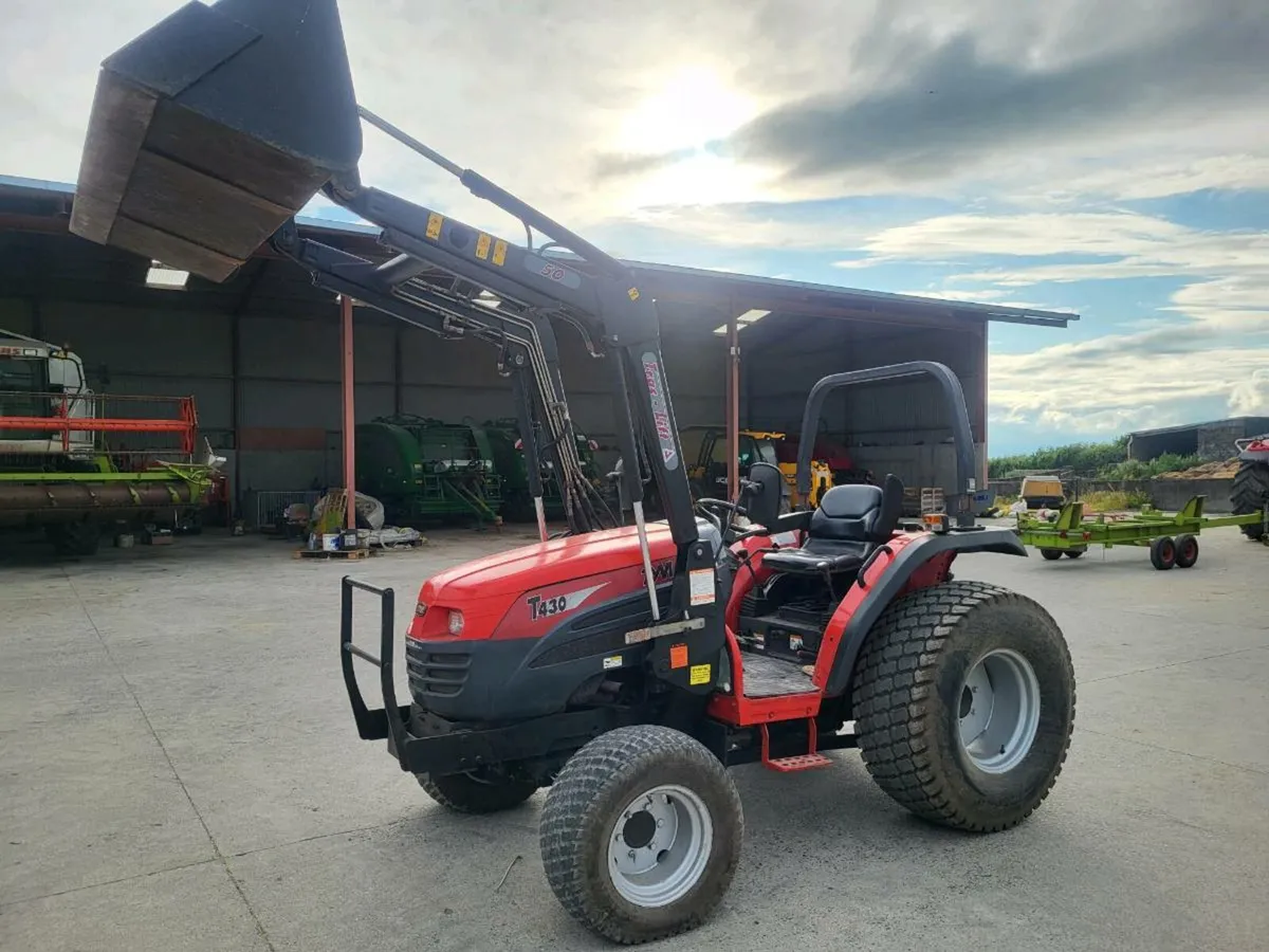Tym t430 tractor - Image 1