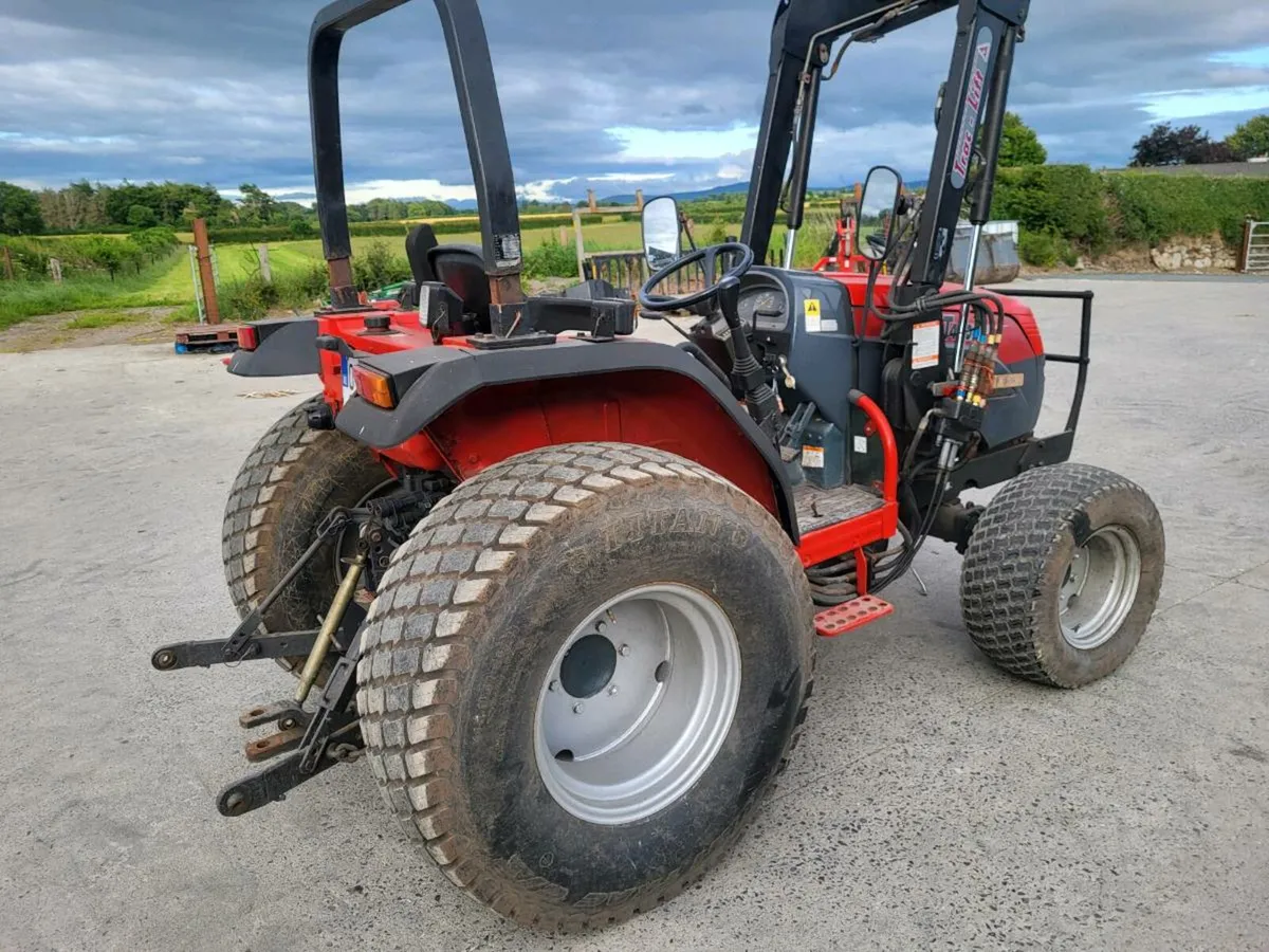 Tym t430 tractor - Image 2