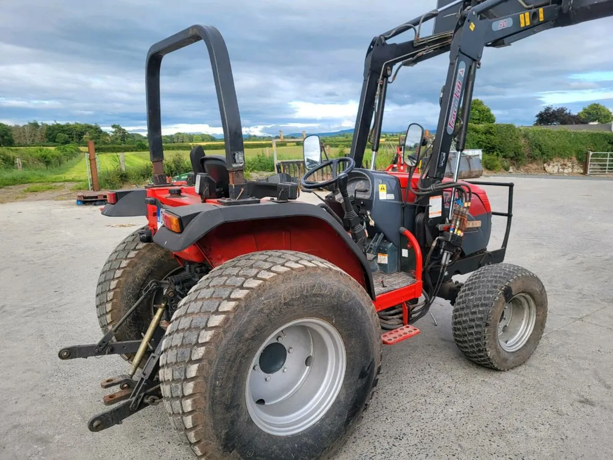 Tym t430 tractor - Image 3