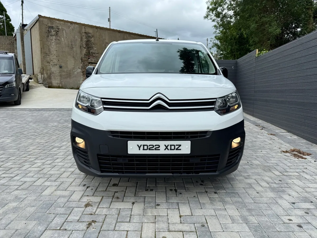 221 CITROEN BERLINGO 1.5 HDI PRO 6SPD NO VAT 3SEAT - Image 2