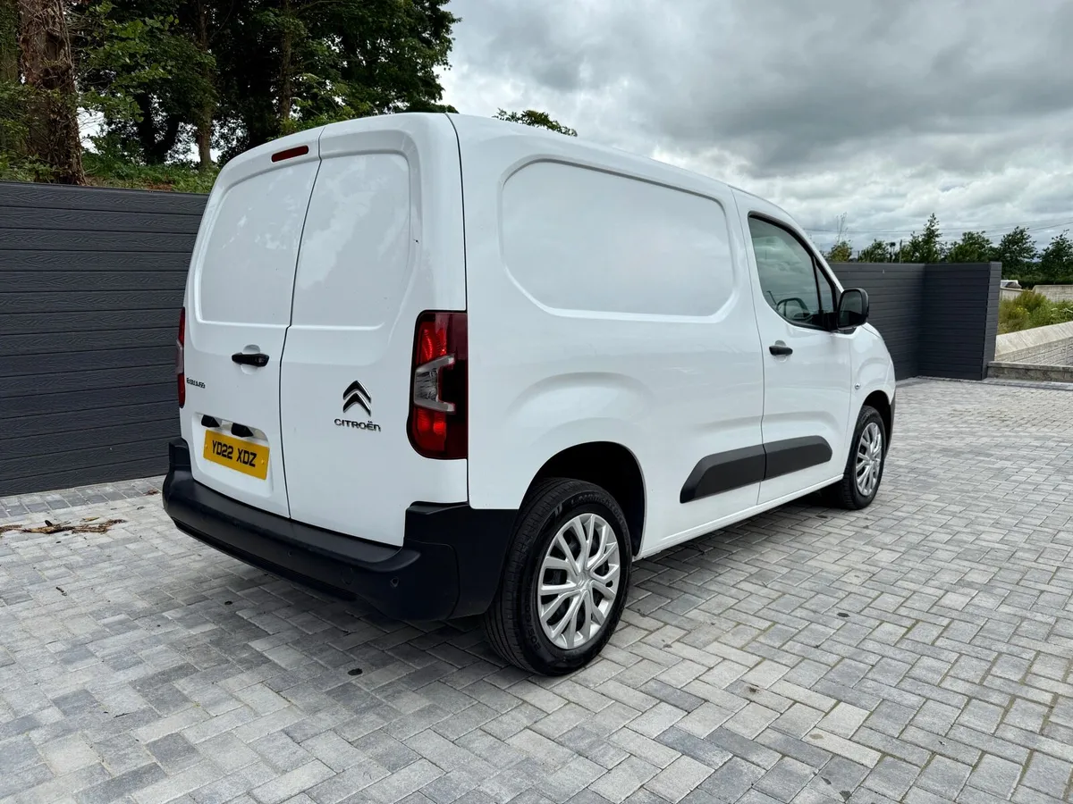 221 CITROEN BERLINGO 1.5 HDI PRO 6SPD NO VAT 3SEAT - Image 4