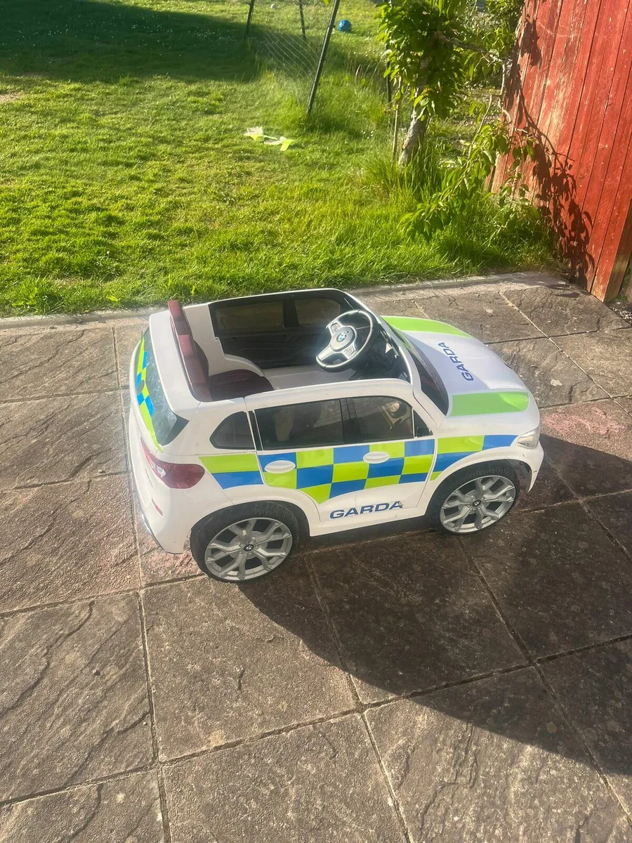 Kids Police Car - Image 1