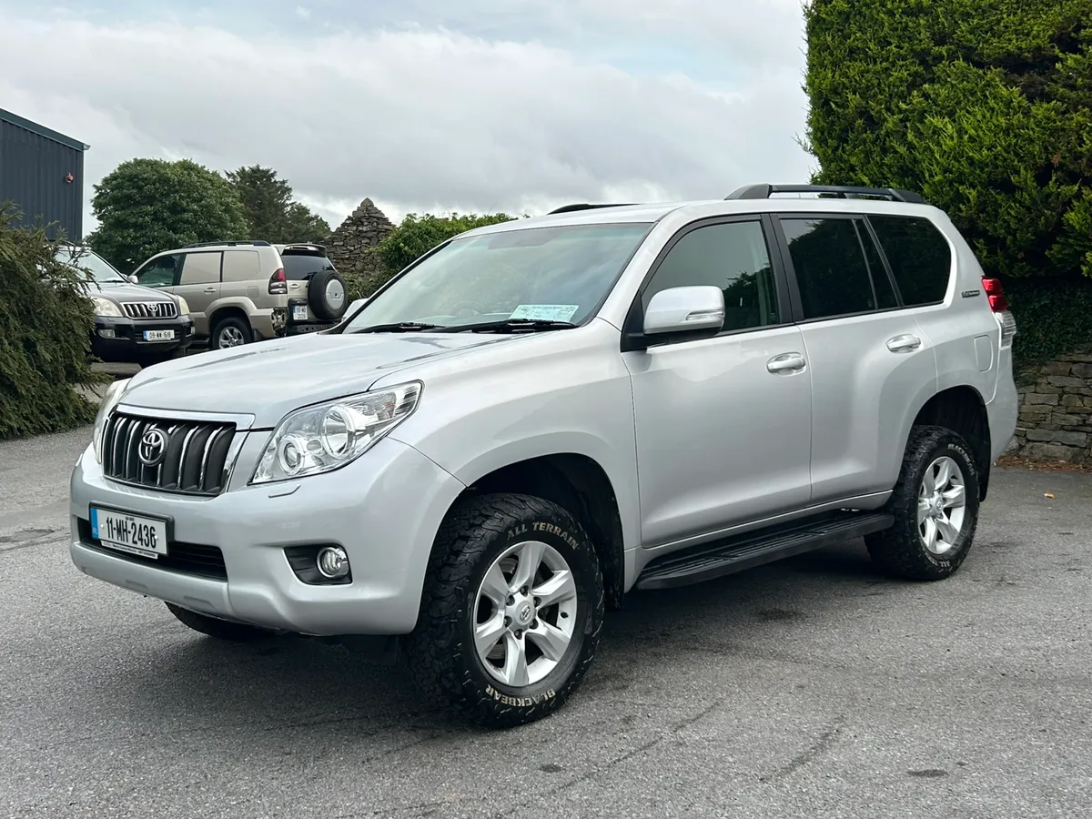 2011 Toyota Landcruiser Auto LWB 3.0 L - Image 4