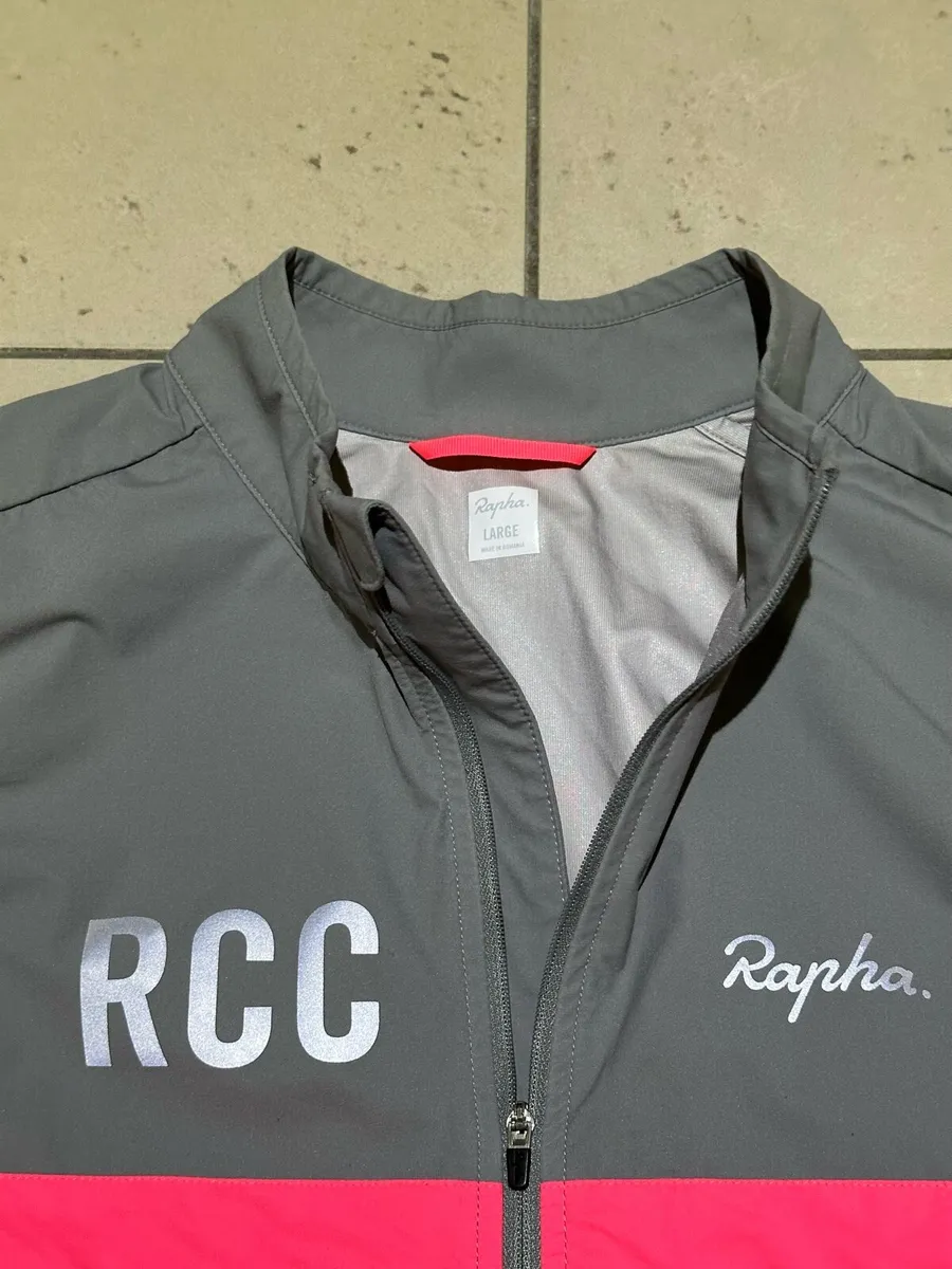 Rapha RCC Gilet Grey - Image 4