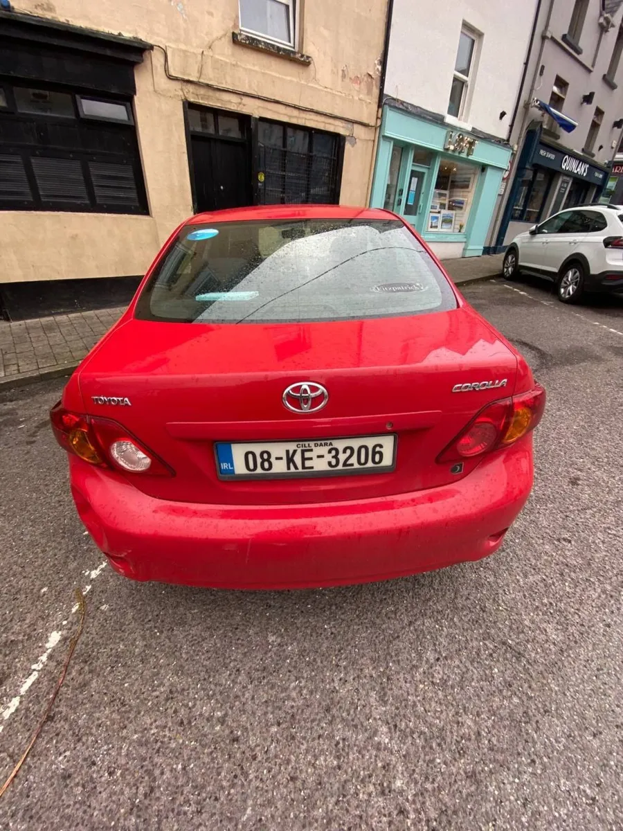 Toyota Corolla - Image 2