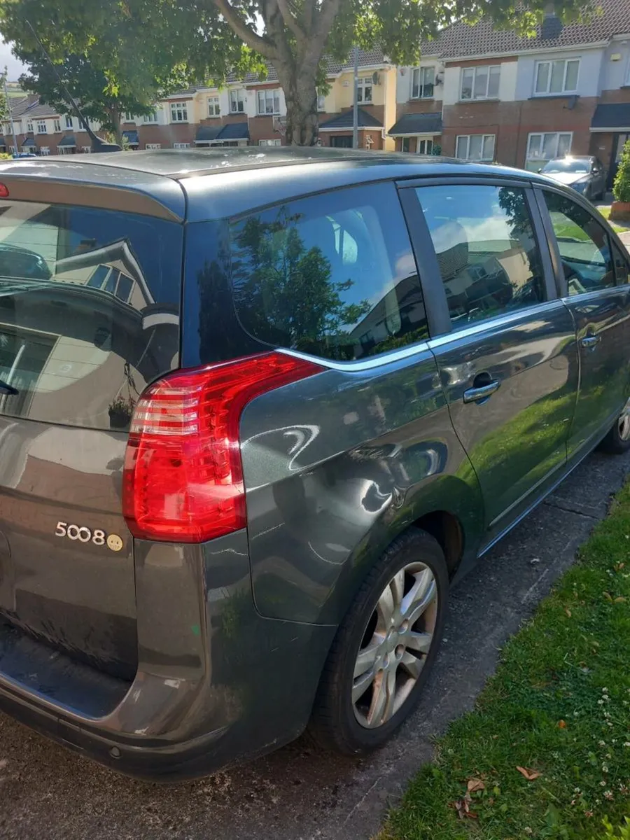Peugeot 5008 7 seater for sale - Image 4