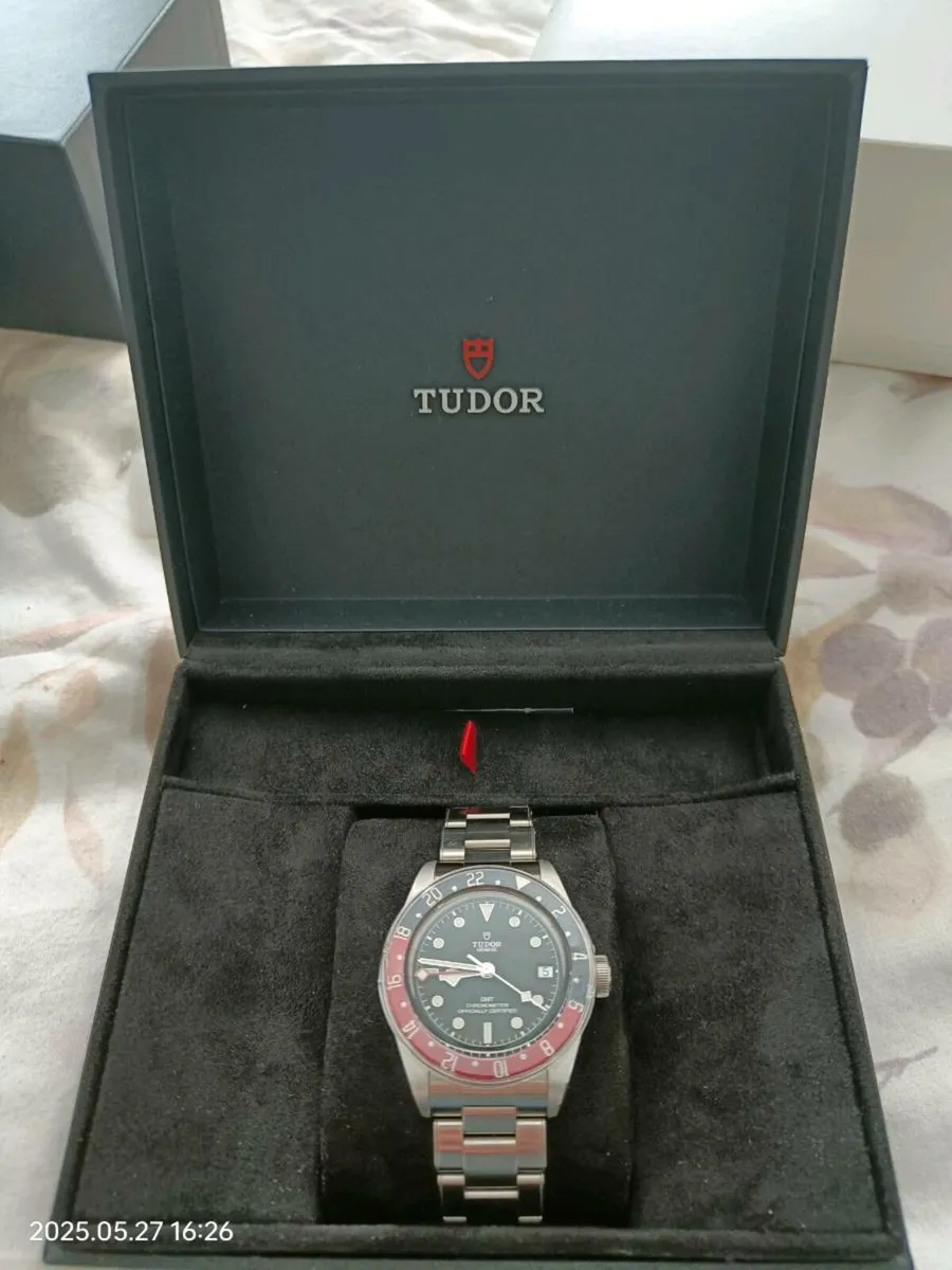 Tudor Black Bay GMT 41mm Pepsi - Image 4