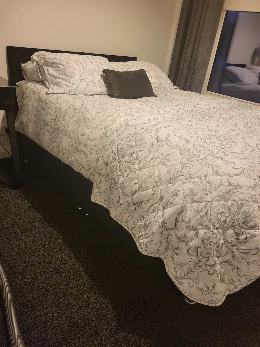 Divan base and headboard - Image 4
