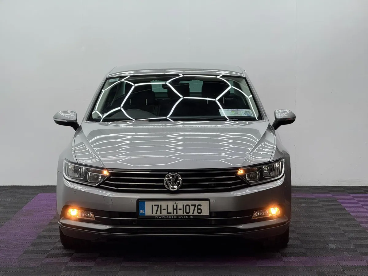 2017 Volkswagen Passat 2.0TDI, Automatic - Image 2