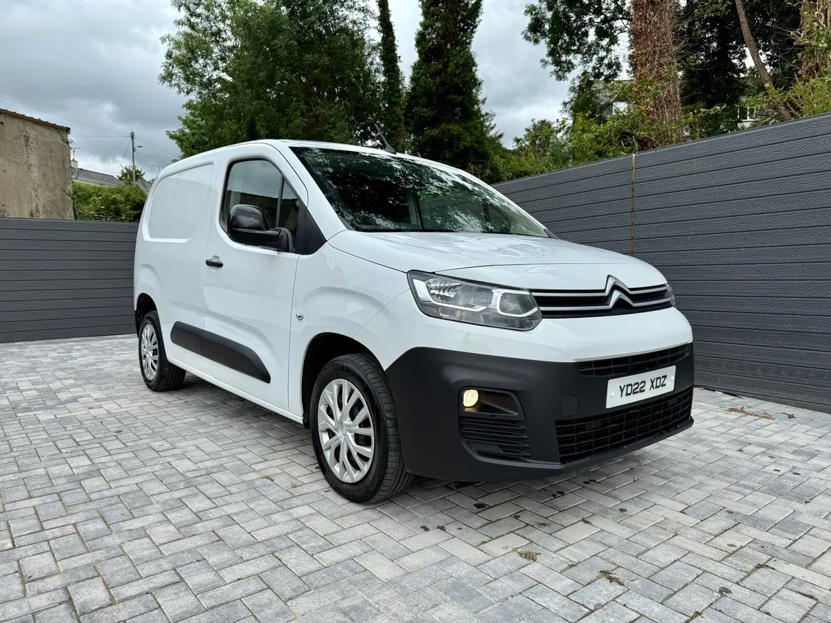 2022 CITROEN BERLINGO 1.5HDI PRO 6SPD NO VAT 3SEAT - Image 1