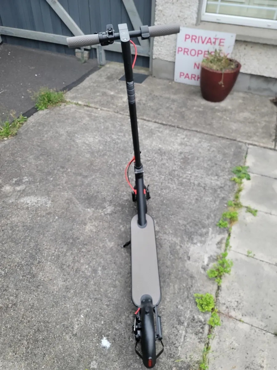 Mankeel MK083 Electric Scooter - Image 3