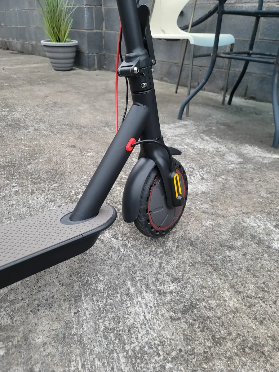 Mankeel MK083 Electric Scooter - Image 4