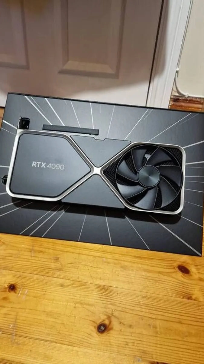 NVIDIA RTX 4090 Founders Edition - Ultimate 4K Gaming & Creator GPU - Image 1