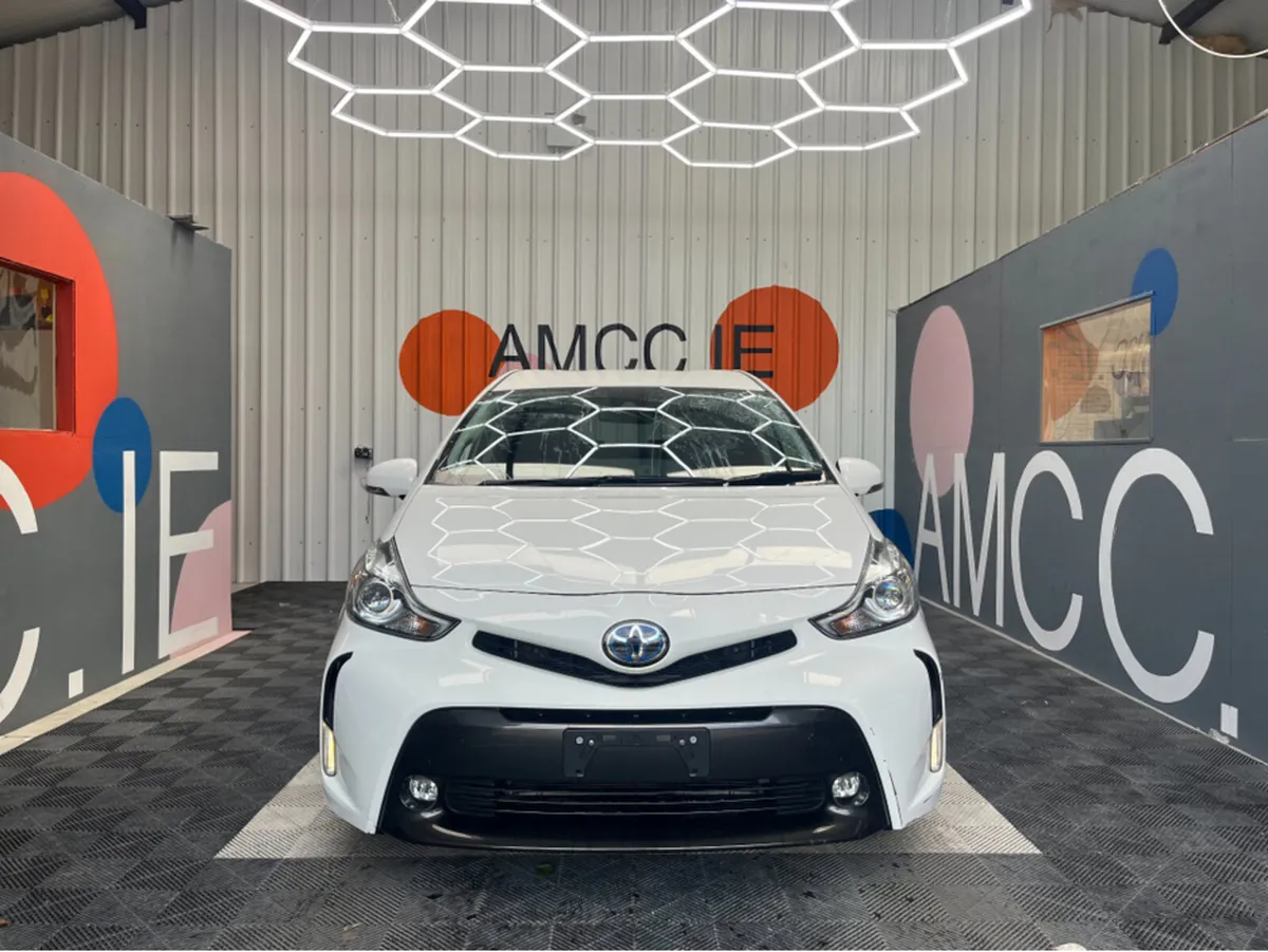 Toyota Prius 1.8 HYBRID / 78k KMs / REVERSE CAMERA - Image 2