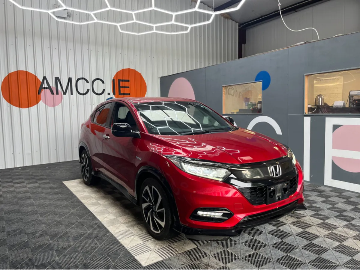 Honda Vezel 1.5 HYBRID / 27k KMs / REVERSE CAMERA - Image 1