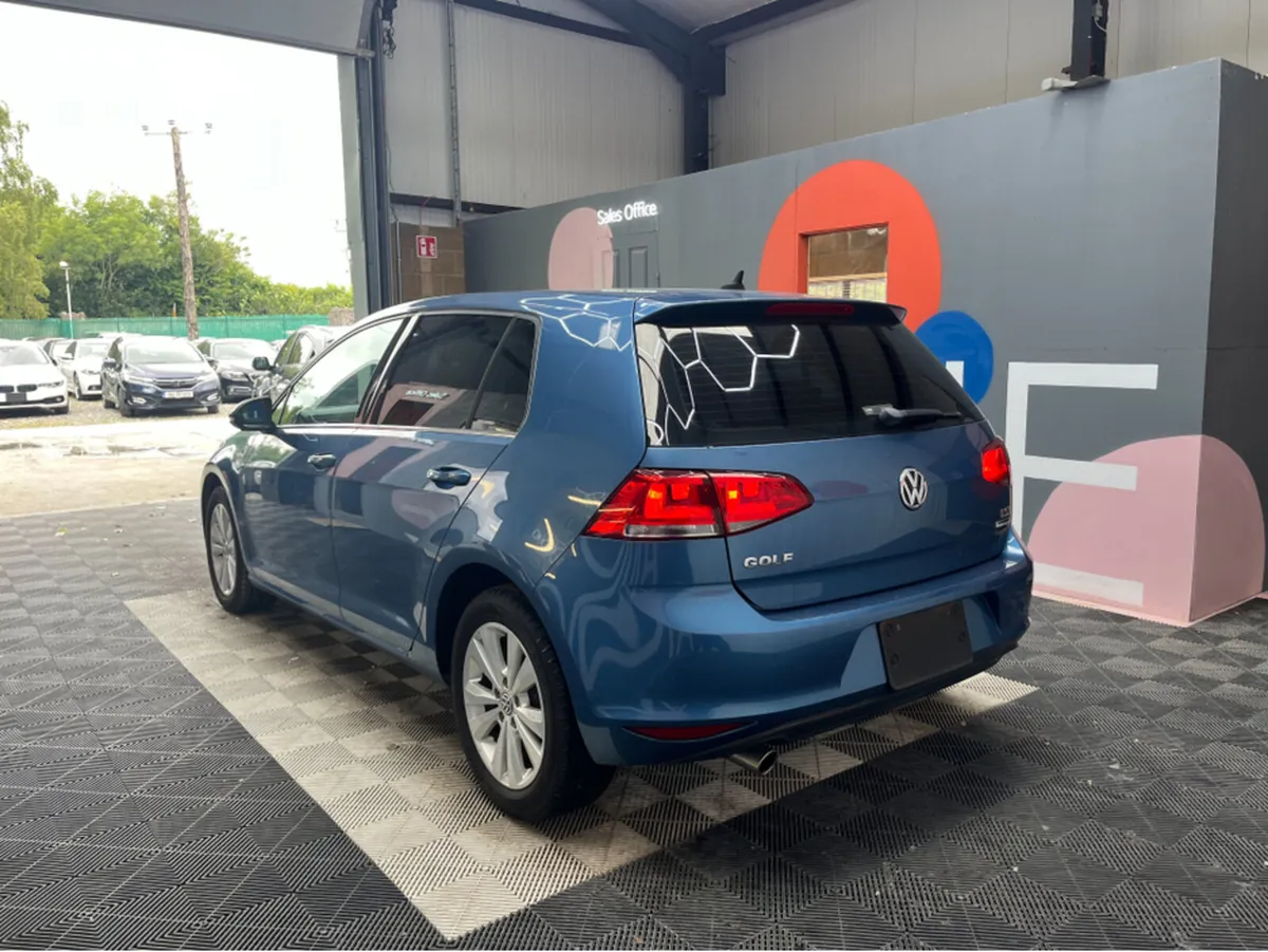 Volkswagen Golf 1.2 TSI COMFORT LINE / 85k KMs / R - Image 4