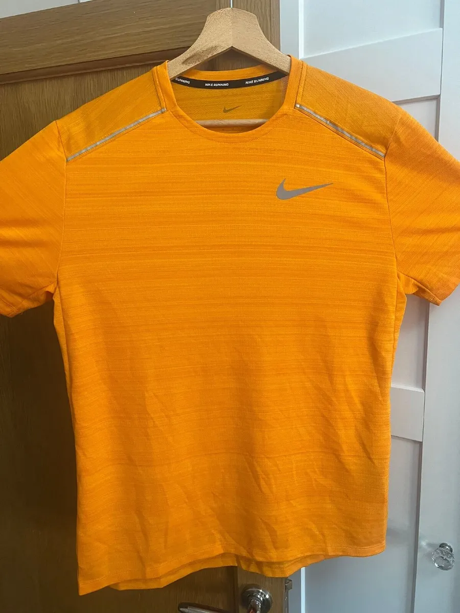 Men’s Tshirt - Image 3