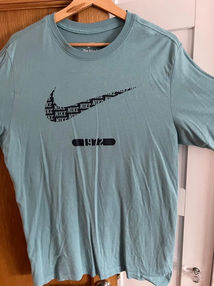 Men’s Tshirt - Image 4