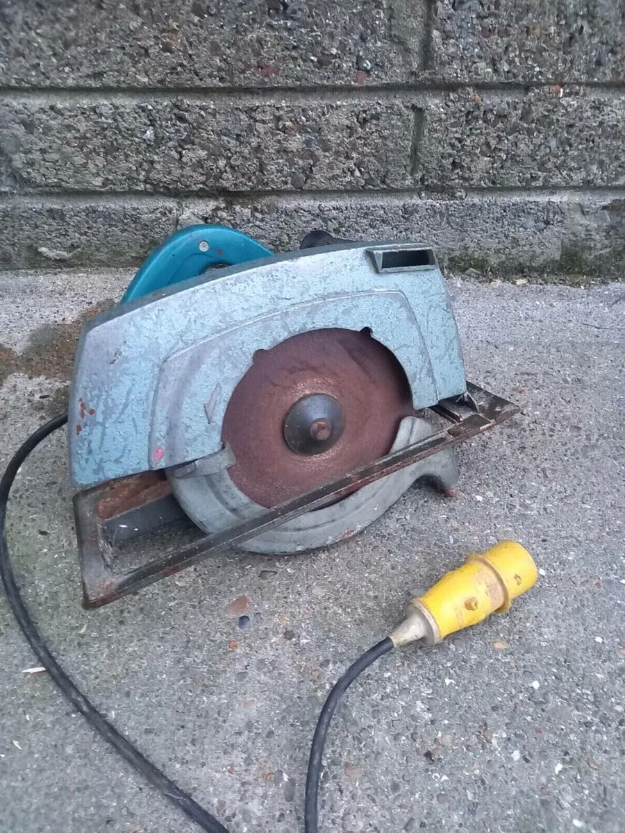 Makita 9 Inch Skilsaw - Image 2