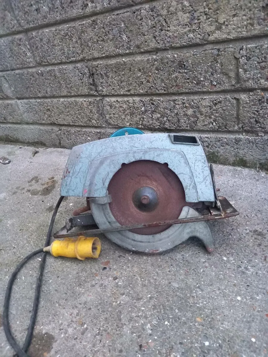Makita 9 Inch Skilsaw - Image 3