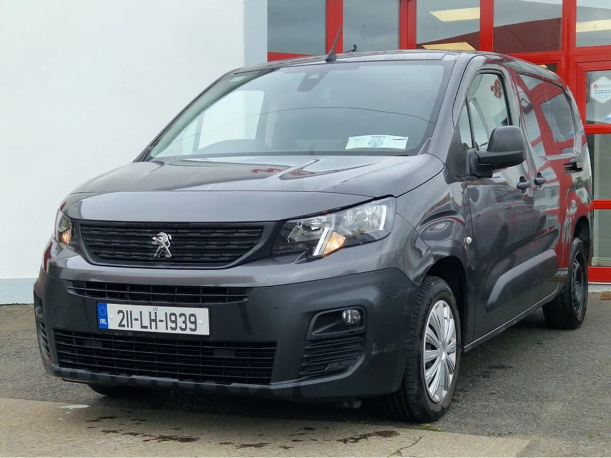 Peugeot Partner PRO Plus 1.5 HDI - Image 1