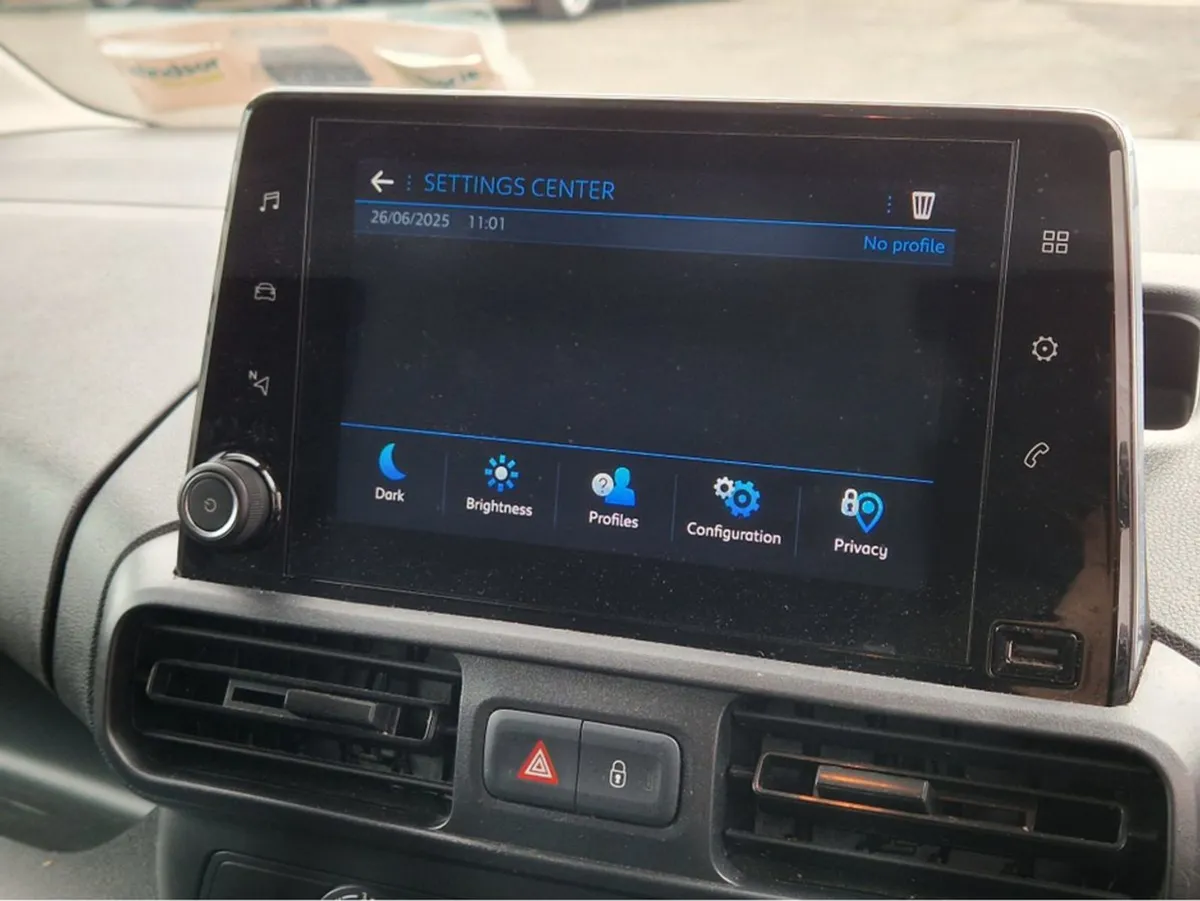 Peugeot Partner PRO Plus 1.5 HDI - Image 4