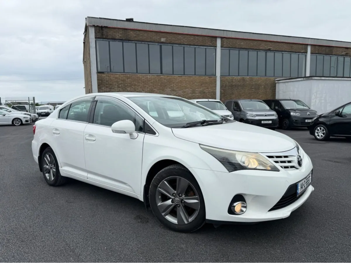 Toyota Avensis 2.0 D-4d Aura 4DR - Image 1